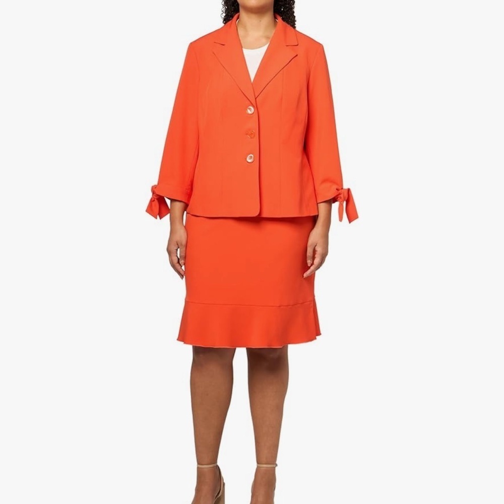 Le Suit 24W Orange Blazer Jacket Skirt Suit Set